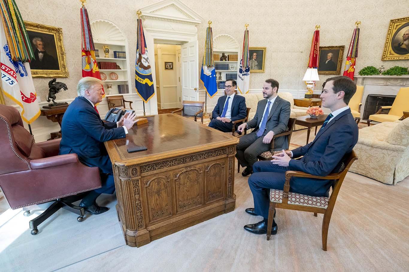 Bakan Albayrak ABD Başkanı Trump ile görüştü Bakan Albayrak ABD Başkanı Trump ile görüştü